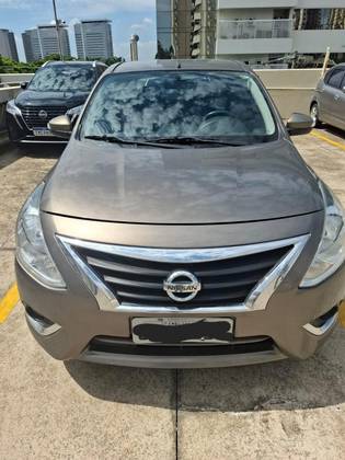 NISSAN VERSA 1.6 16V FLEXSTART SL 4P XTRONIC NISSAN VERSA 1.6 16V FLEXSTART SL 4P XTRONIC